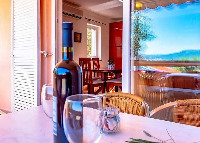 Διαμέρισμα Abby Kornić